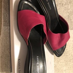 Karen Scott Pink Kitten Heels